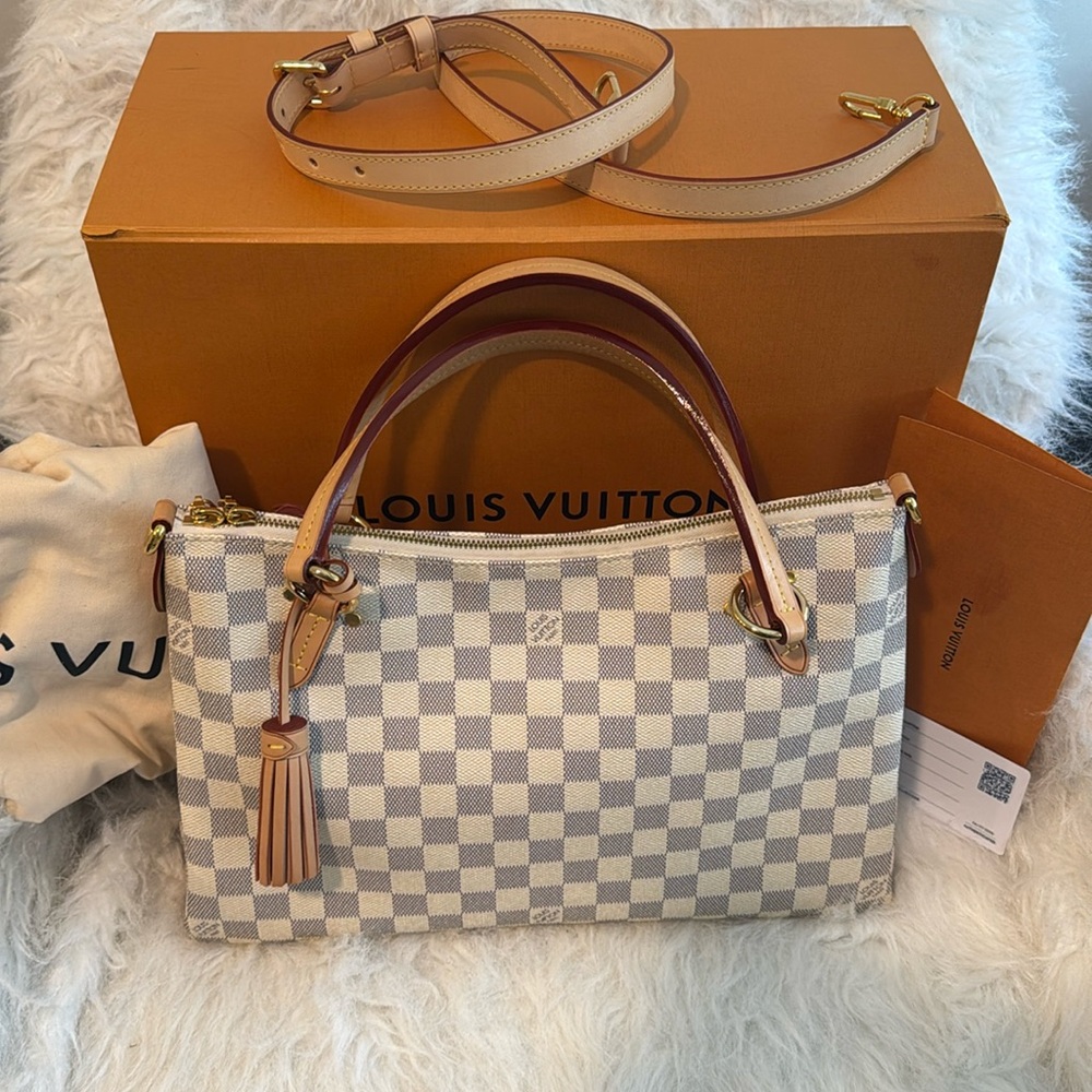 Louis Vuitton Cream and Tan Tote Bag with Leather Handles